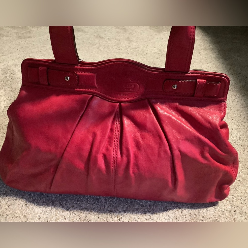 Coach Garnet Leather Turn Lock NWT #G0973-13924 SV/DarkBerry - Picture 4 of 14